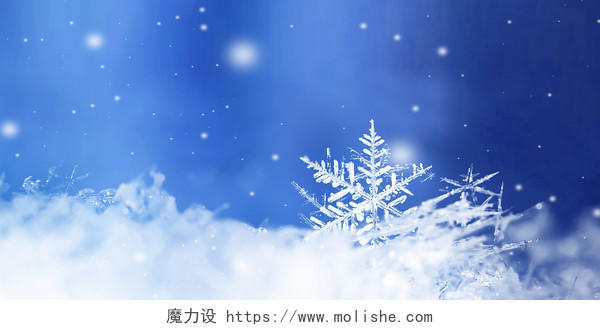 蓝色简约唯美云层圣诞节冬天雪花光效展板背景冬天圣诞节雪花